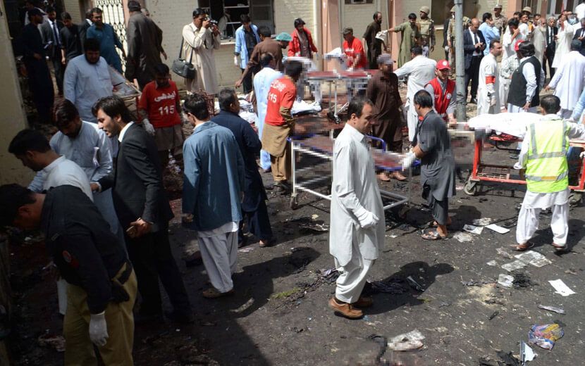 Pakistan’da Kanlı Bilanço: 350’den Fazla Ölü ve Yaralı