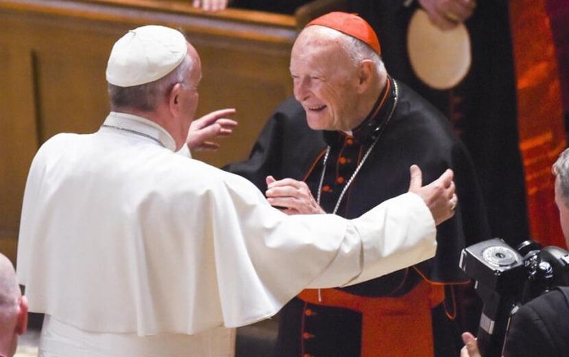 Çocuk Tacizi Vatikan’ı Sallıyor: ABD’li Kardinal İstifa Etti