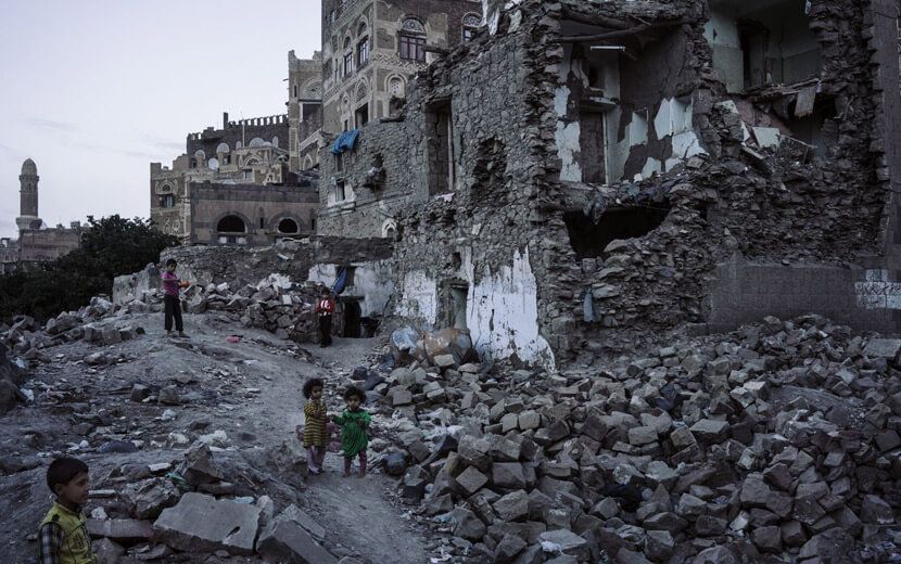 Suudi Arabistan Yemen’e Saldırdı: 52 Ölü