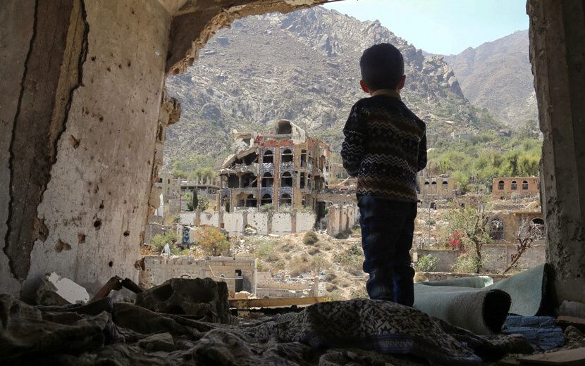 Suriye’yi Rusya, Yemen’i Suud Yerle Bir Etti