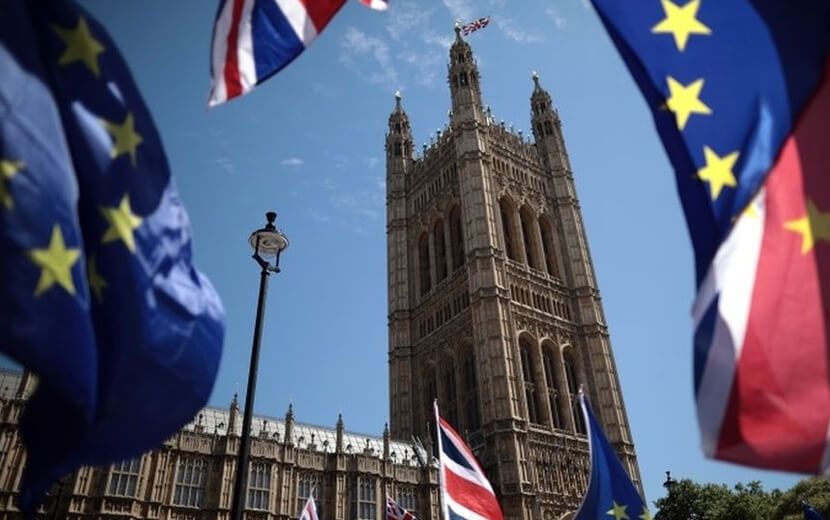 AB ve İngiltere’de Anlaşmasız Brexit Endişesi