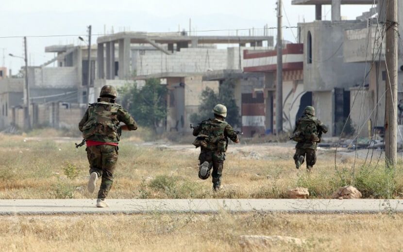 Suriye’de “Ordu İçi” Çatışma! 100’den Fazla Ölü