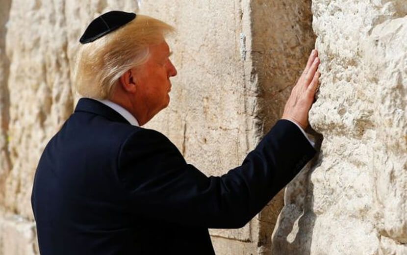 Trump ‘Golan Tepeleri’ni Yahudi Varlığına Verdi