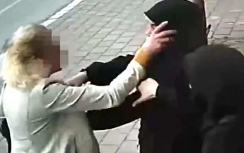 Adana’da Müslümanlara Saldırı