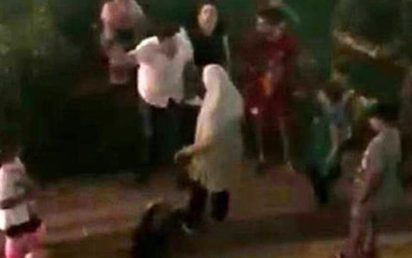 8 Yaşındaki Çocuğa Irkçı Saldırı