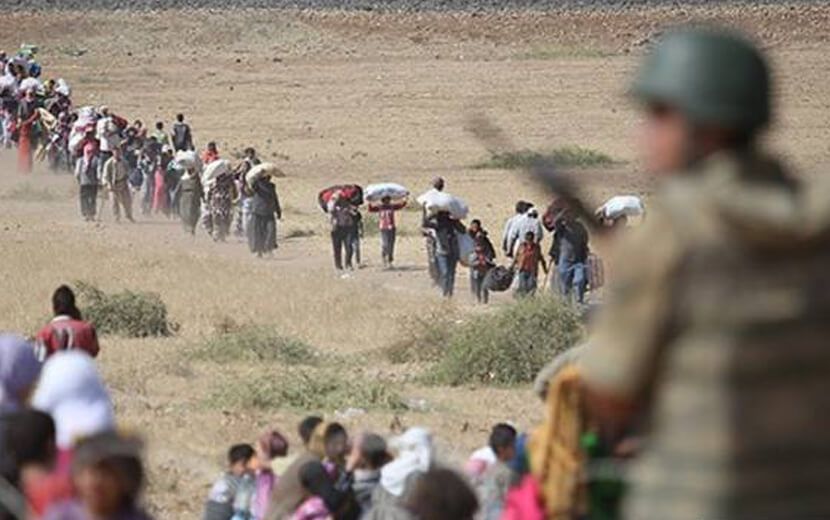 Rusya Saldırdı: ‘25 Bin Sivil Türkiye Sınırına Kaçtı’