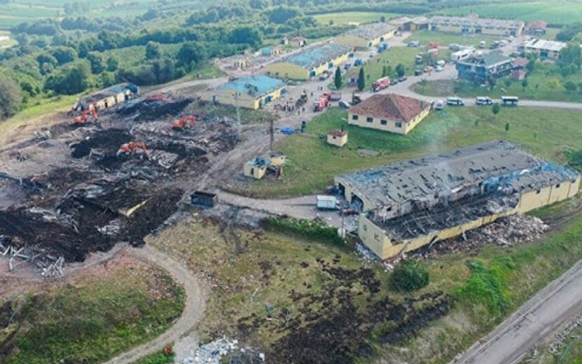 Sakarya’daki Patlamanın Şiddeti Enkaza Yansıdı
