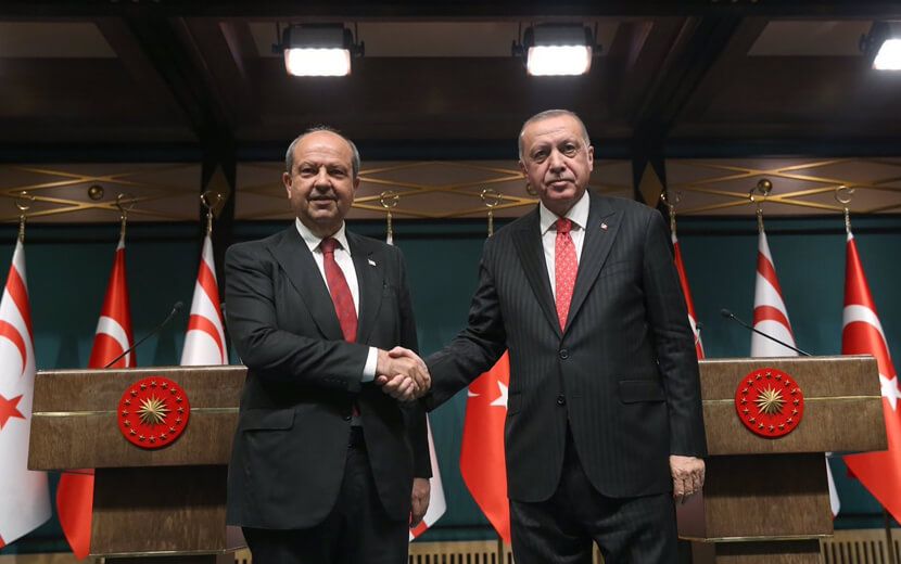 KKTC Başbakanı Türkiye’deyken Hükümet Düştü!