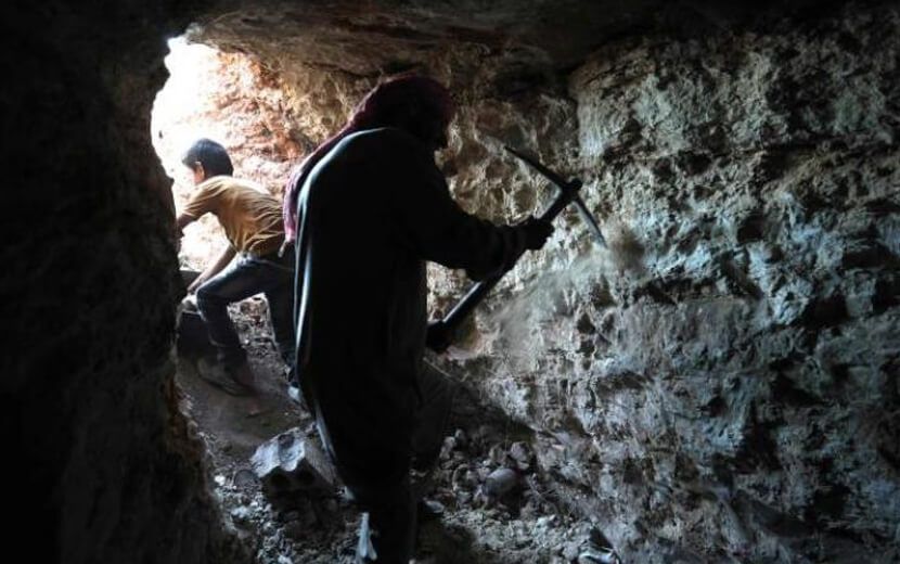 Pakistan’da Madencilere Saldırı: 11 Ölü