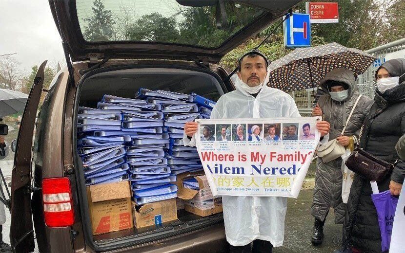 Mazlum Uygurları Dilekçe İle Oyalayan Kim?