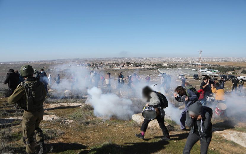 Gasıp Yahudi Varlığı Filistinlilere Saldırdı: 250 Yaralı!