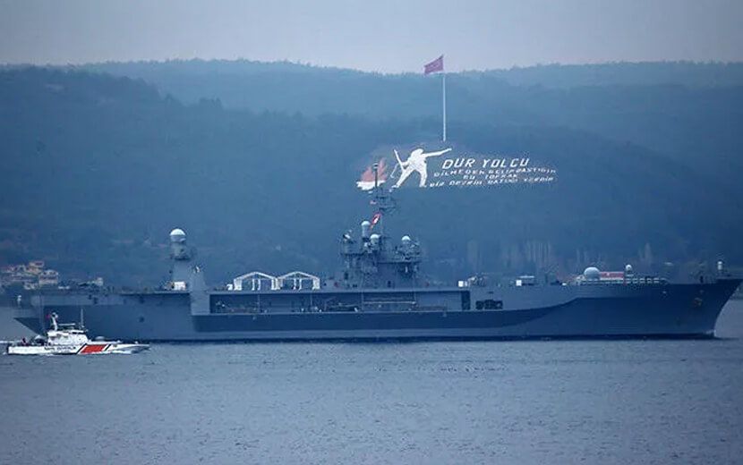 ABD Savaş Gemisi İstanbul’a Demirledi