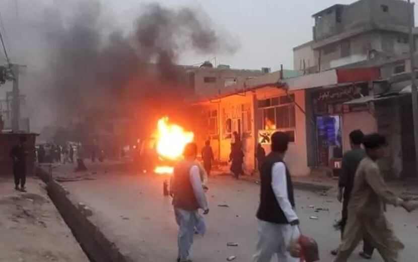 Afganistan’da Camiye Saldırı: 50 Kişi Hayatını Kaybetti