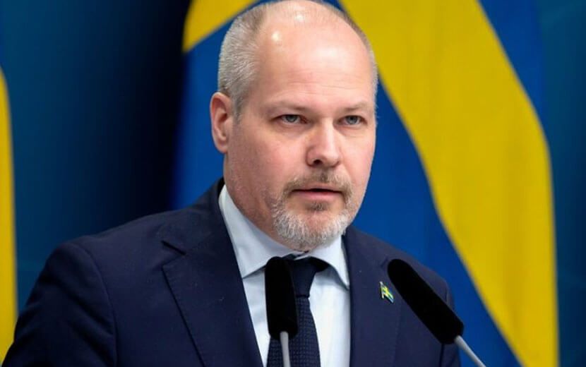 İsveç Adalet Bakanı Erdoğan’ı Yalanladı
