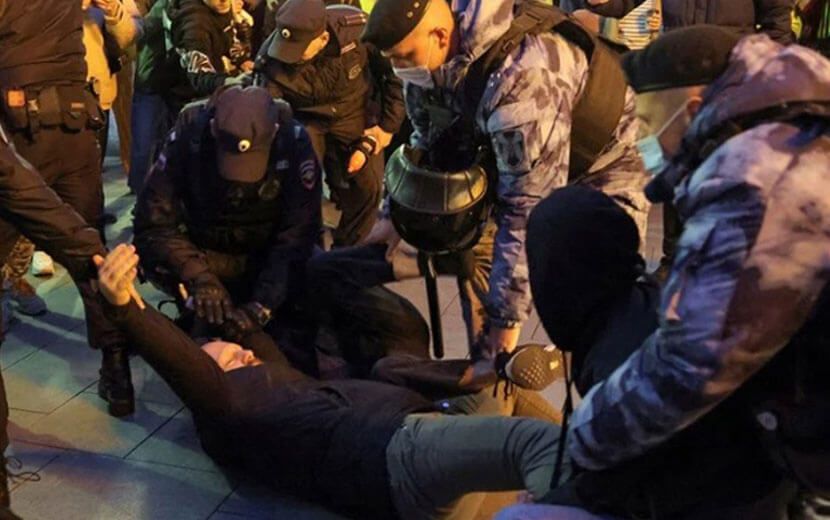Rusya’da Seferberlik Sonrası Protestolar ve Kaçışlar Yaşanıyor
