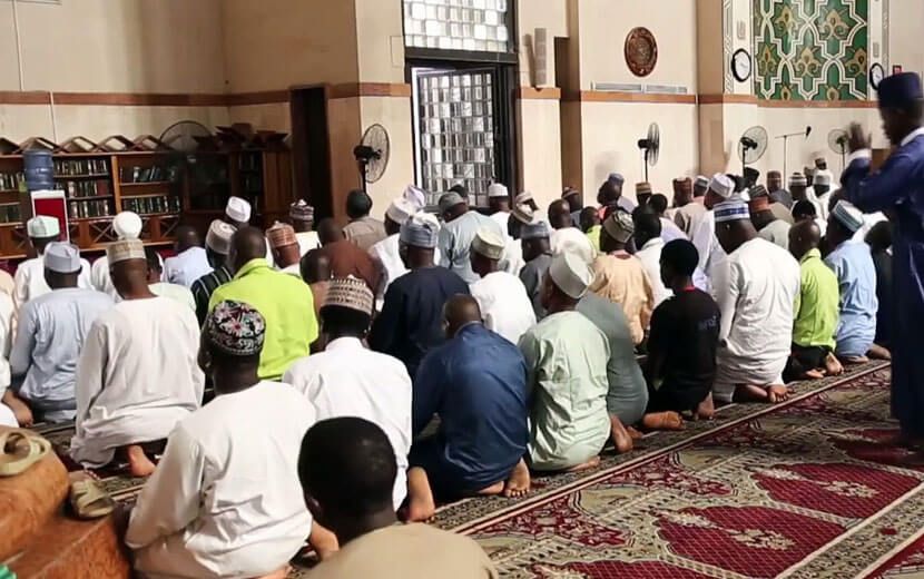 Nijerya’da Camiye Saldırı: 18 Müslüman Hayatını Kaybetti