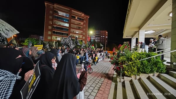 "Refah Yanıyor, Kınayan Yöneticilere, Susan Alimlere Çağrı: Harekete Geçin!" Başlıklı Basın Açıklaması