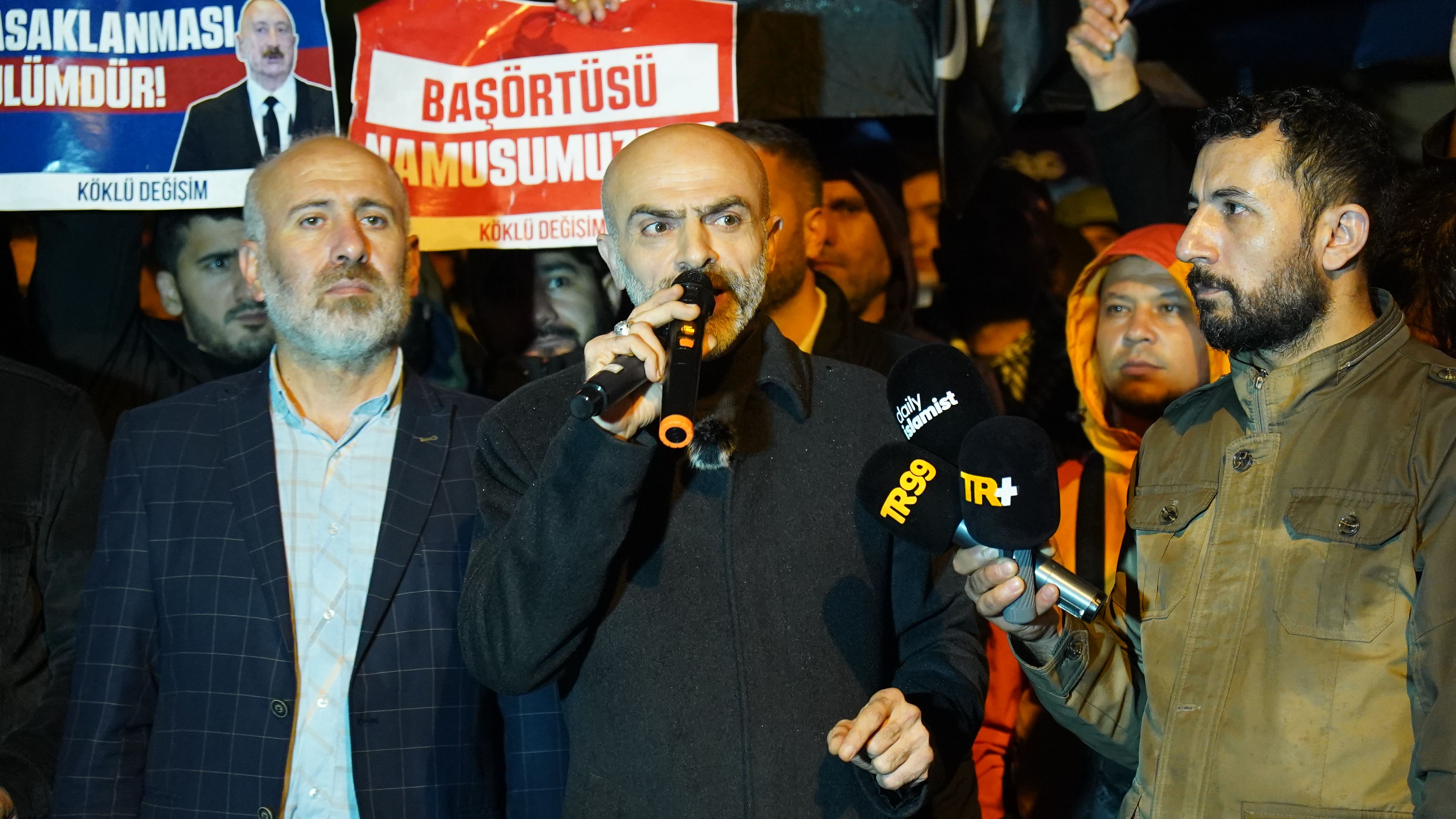 Azerbaycan Konsolosluğu-Hicap Allah'ın Emridir-4-Abdurrahim Şen.JPG.jpeg