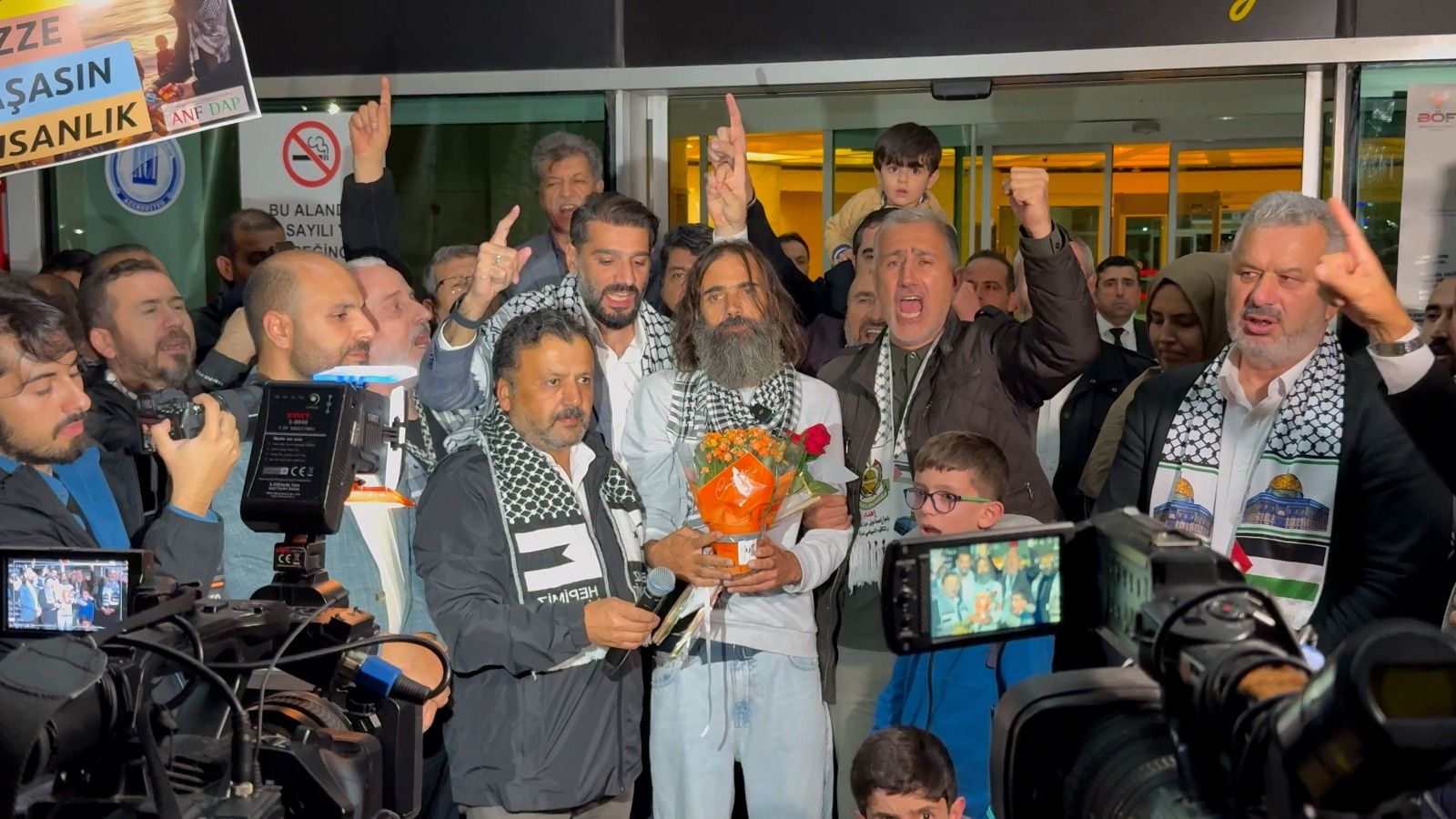 KÖklü Değişim,Ankara Sumud'a Destek-2.jpg