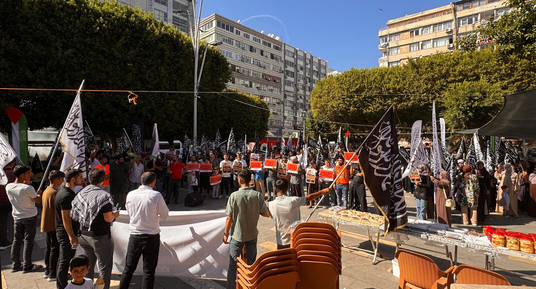 Köklü Değişim,1 Yıl Geçti, 57 Devlet Harekete Geçmedi Adana-2.jpg