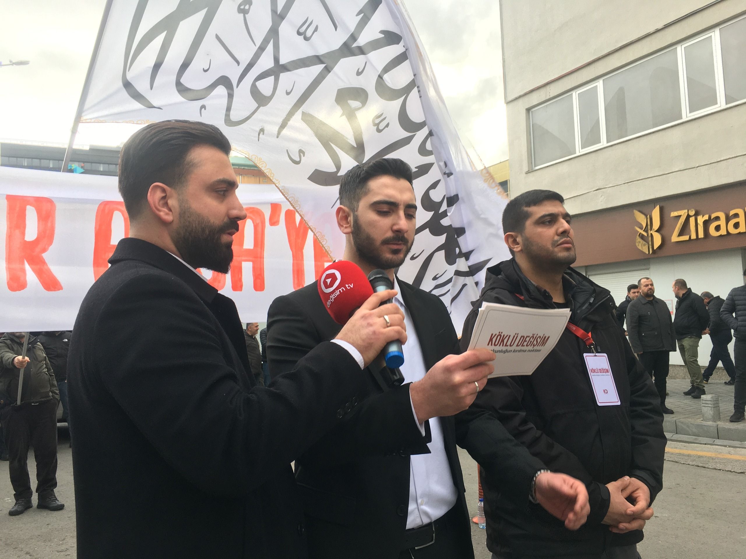 Köklü Değişim Ankara, Gazze'de Ateş Sönmüyor Basın Açıklaması, Ankara-3'lüİslam.jpeg