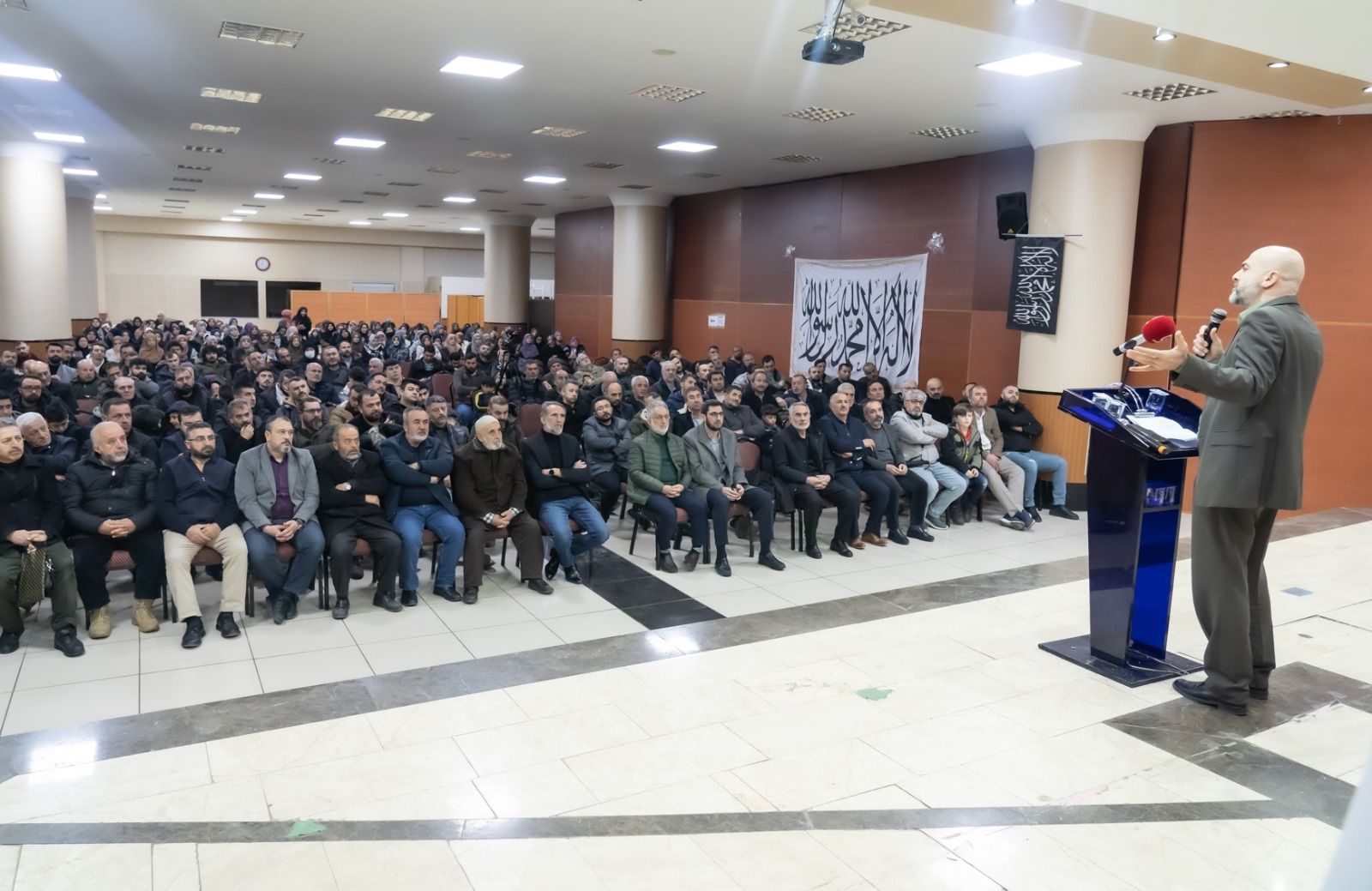Köklü Değişim, Ankara’da “Ramazan Gazze İçin Birlik Zamanı” Başlıklı Bir Konferans Düzenledi-GENEL-1.jpeg
