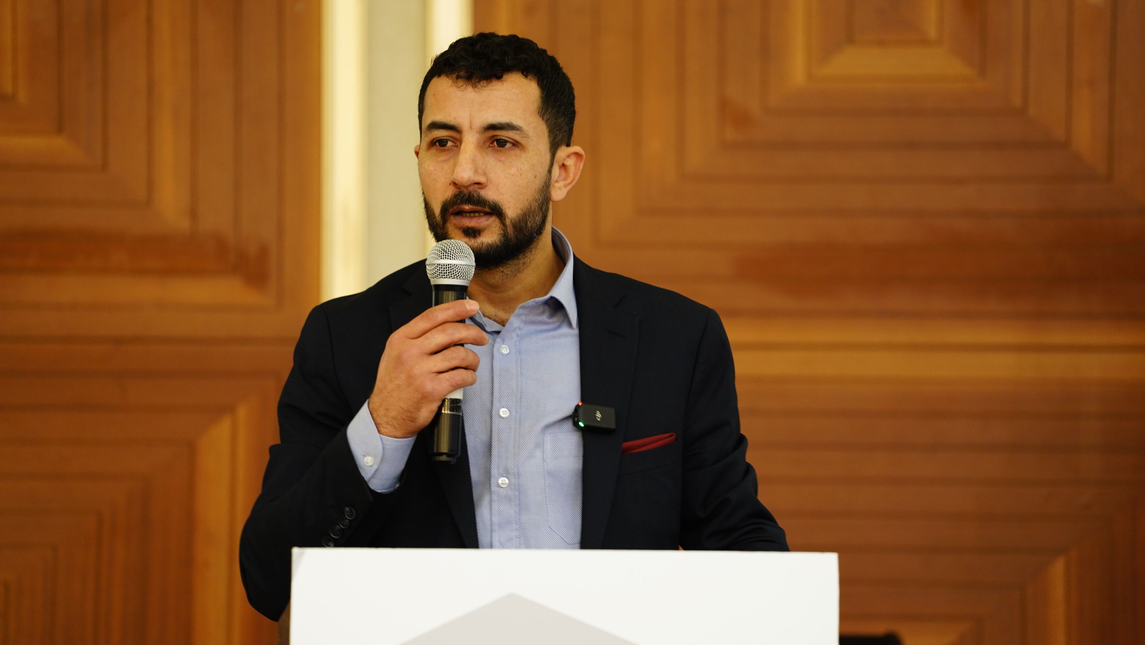 Köklü Değişim Ateşkes Tuzağından Gerçek Çözüme Gazze - Moderatör Ali Gürgün.JPG