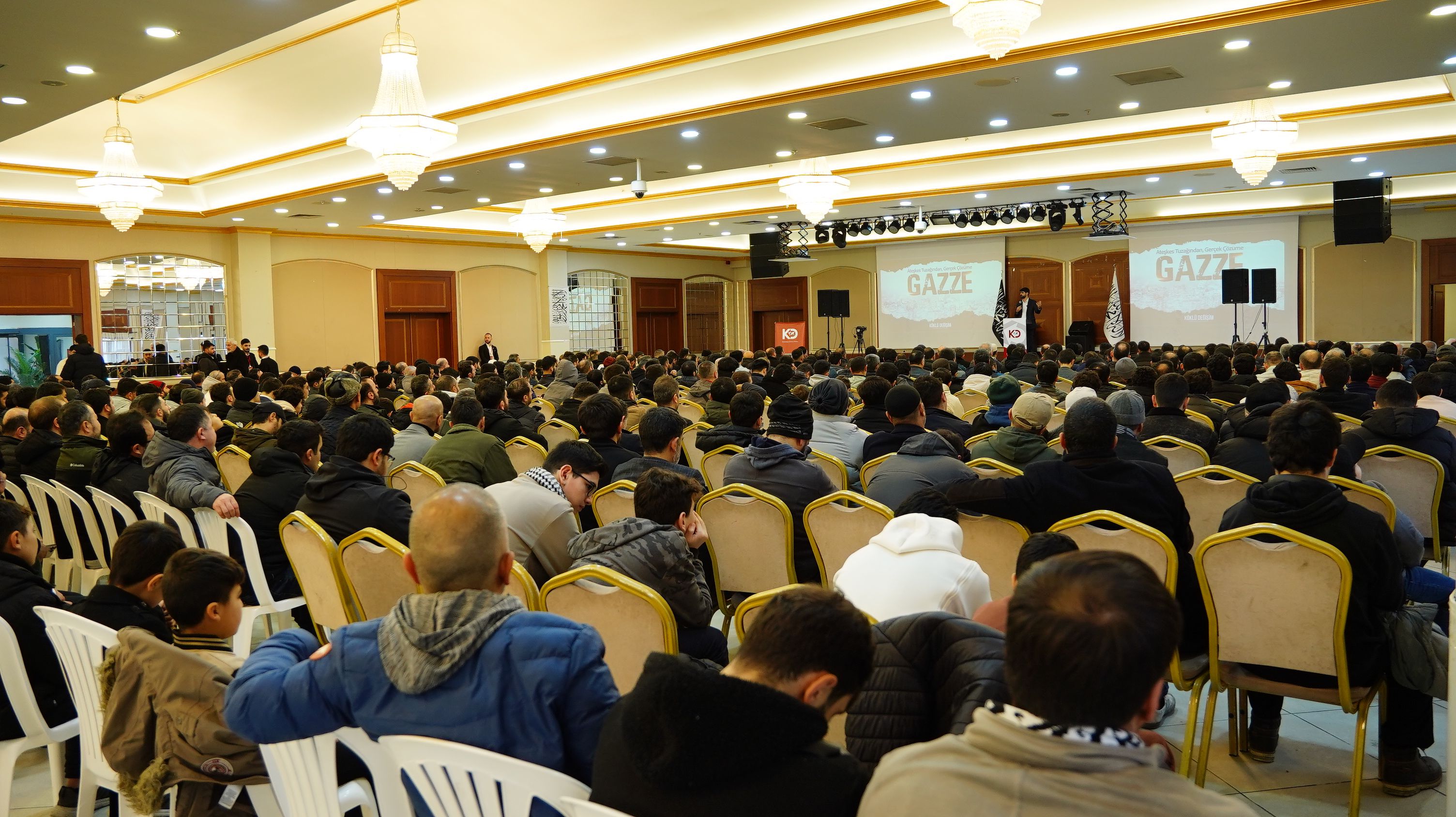 Köklü Değişim Ateşkes Tuzağından Gerçek Çözüme Gazze - kalabalık.JPG