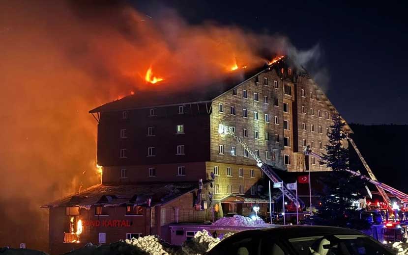 Bolu’daki Yangın Faciasında 76 Kişi Can Verdi