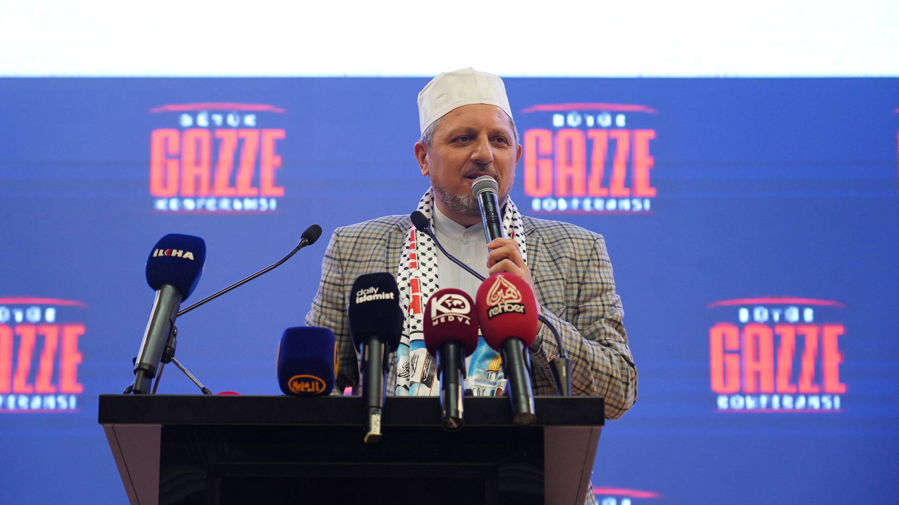 Köklü Değişim Büyük Gazze Konferansı Mustafa Özcan.jpg