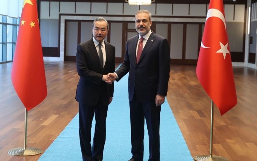 Köklü-Değişim,Çin-Dışişleri-Bakanı-Wang’dan-Üstü-Örtülü-Doğu-Türkistan-Mesajı-1.jpg
