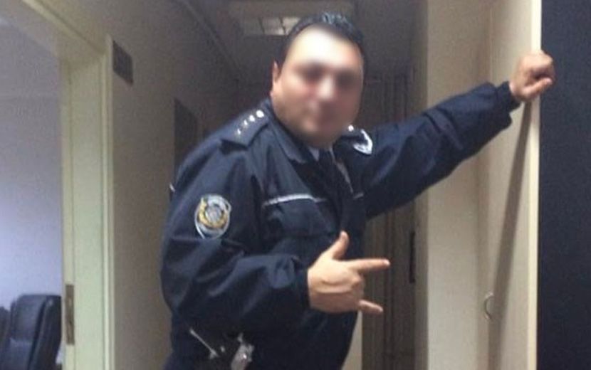 Emniyet Müdürü, Deprem Yardımlarını Çalıp Evine Yığmış