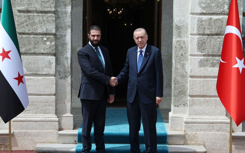 Erdoğan’dan, Şara’ya Destek Mesajı 