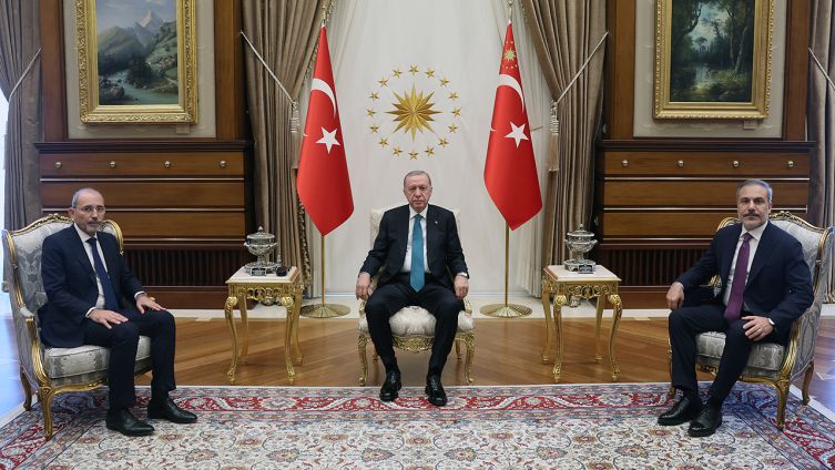 Köklü Değişim,Erdoğan, Ürdün Dışişleri Bakanıyla Görüştü.jpg