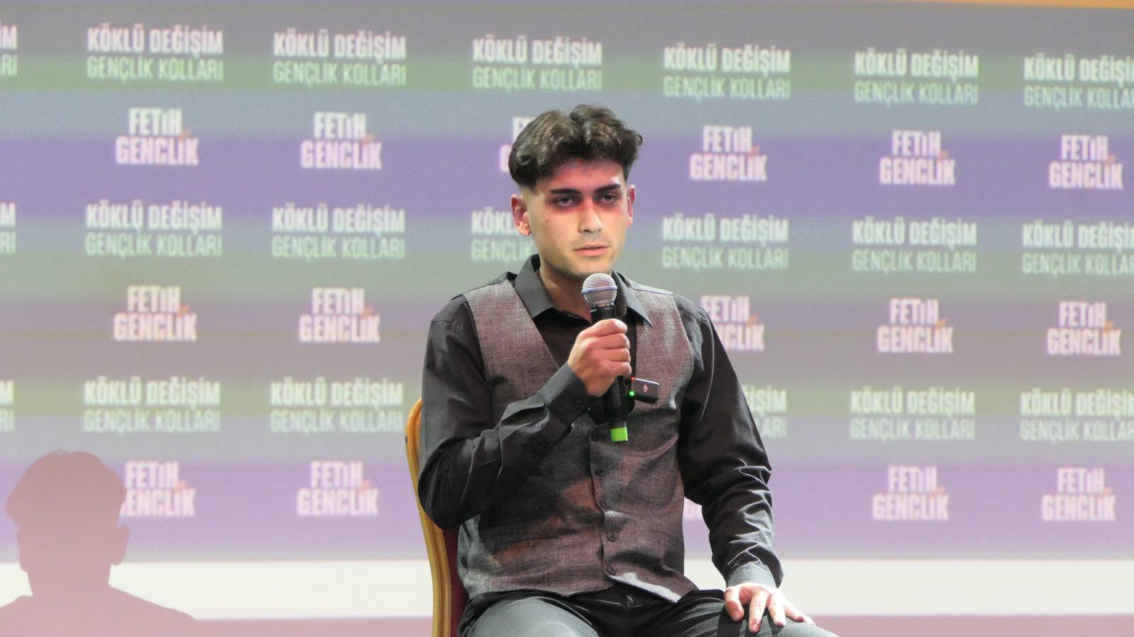 Köklü Değişim Gençlik Kolları, Fetih Konferansı,Hafız Ali Sarıdağ.jpg
