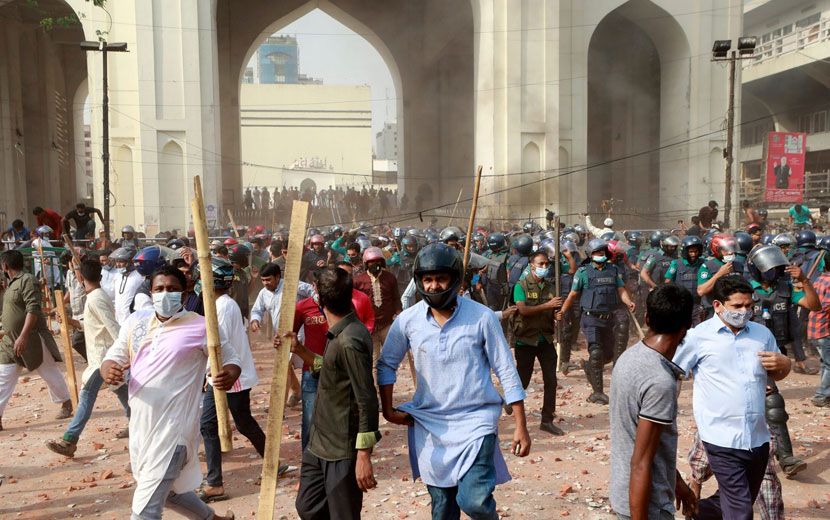 Hindistan, Gujarat Katliamının Faillerini Beraat İle Ödüllendirdi