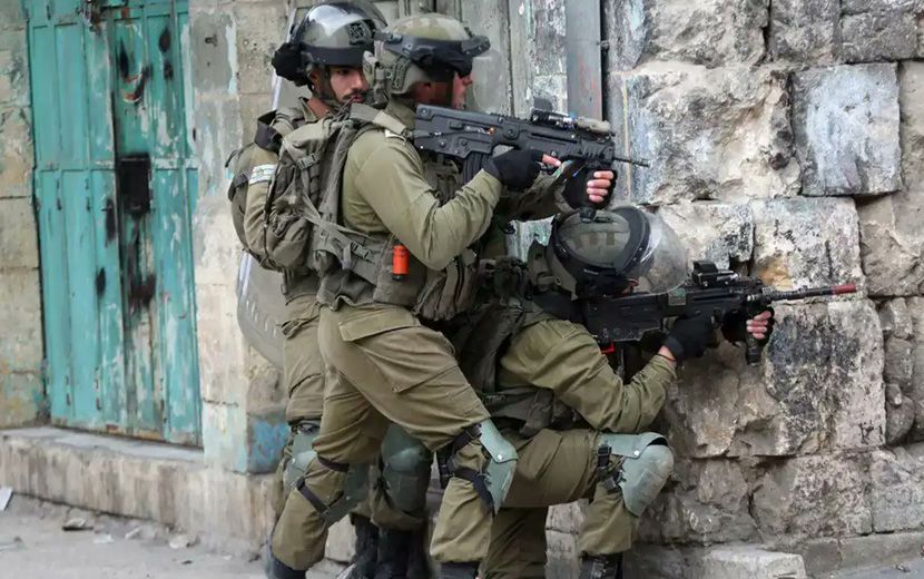 “İsrail”, Batı Şeria’da 4 bin 700 Filistinliyi Gözaltına Aldı