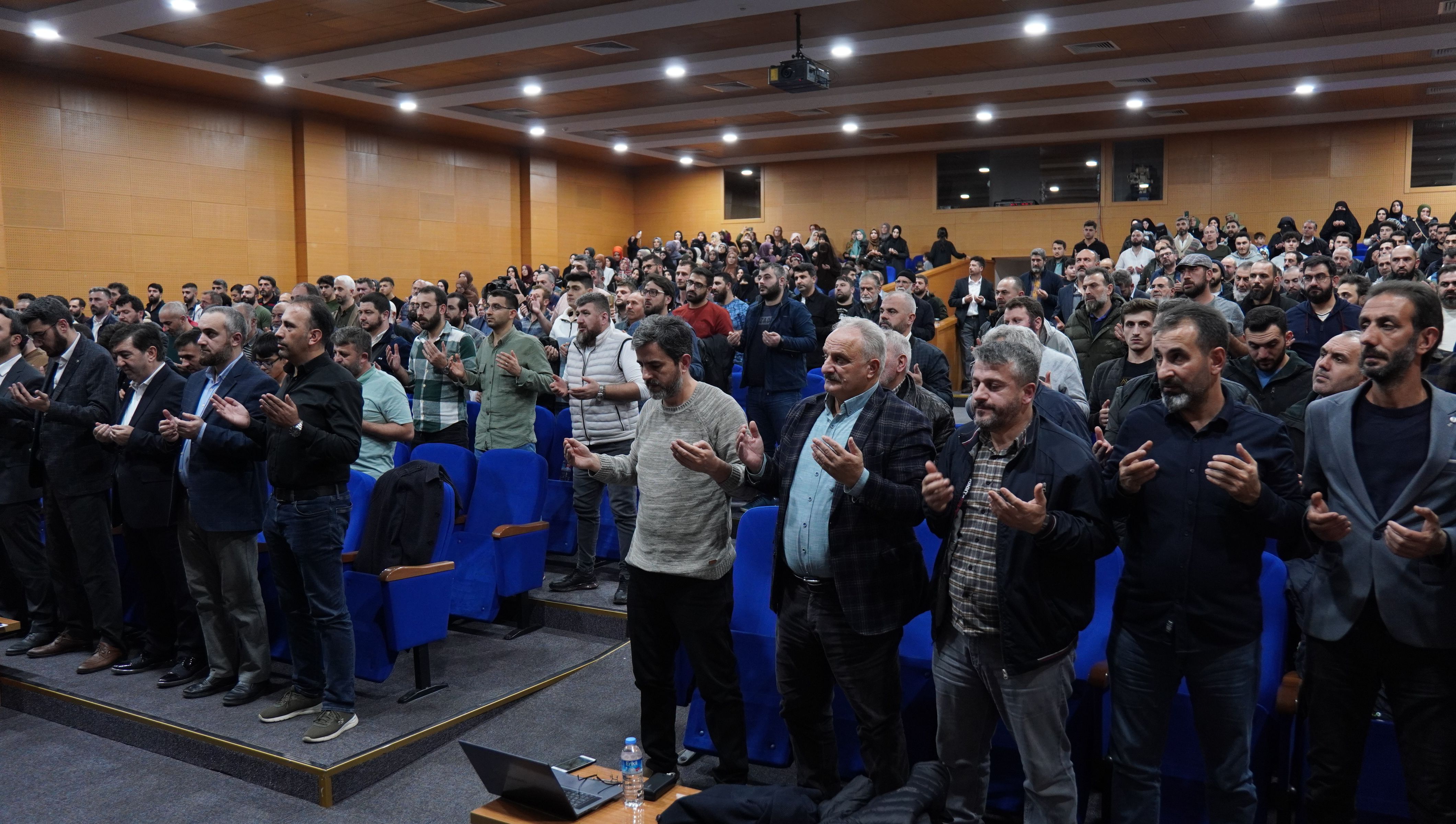 Köklü Değişim İsrail Sorunu ve Filistinin Kurtuluşu Konferansı İstanbul Çekmeköy (31).JPG