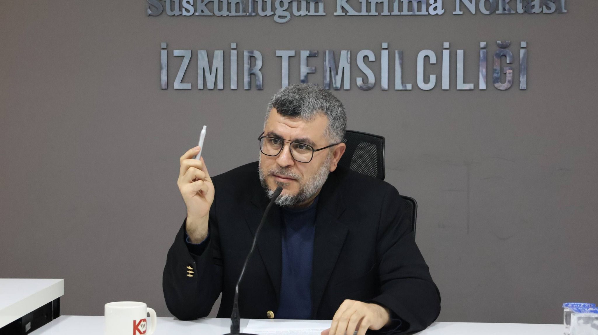 Köklü Değişim İzmir Hilafet Panel-2.jpg