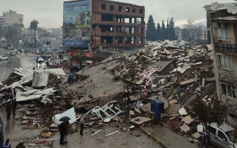 Köklü-Değişim,Kahramanmaraş-Depreminde-Can-Kaybı-6-bin-234'e-Yükseldi2.jpg
