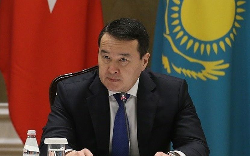 Kazakistan’da Hükümet İstifa Etti