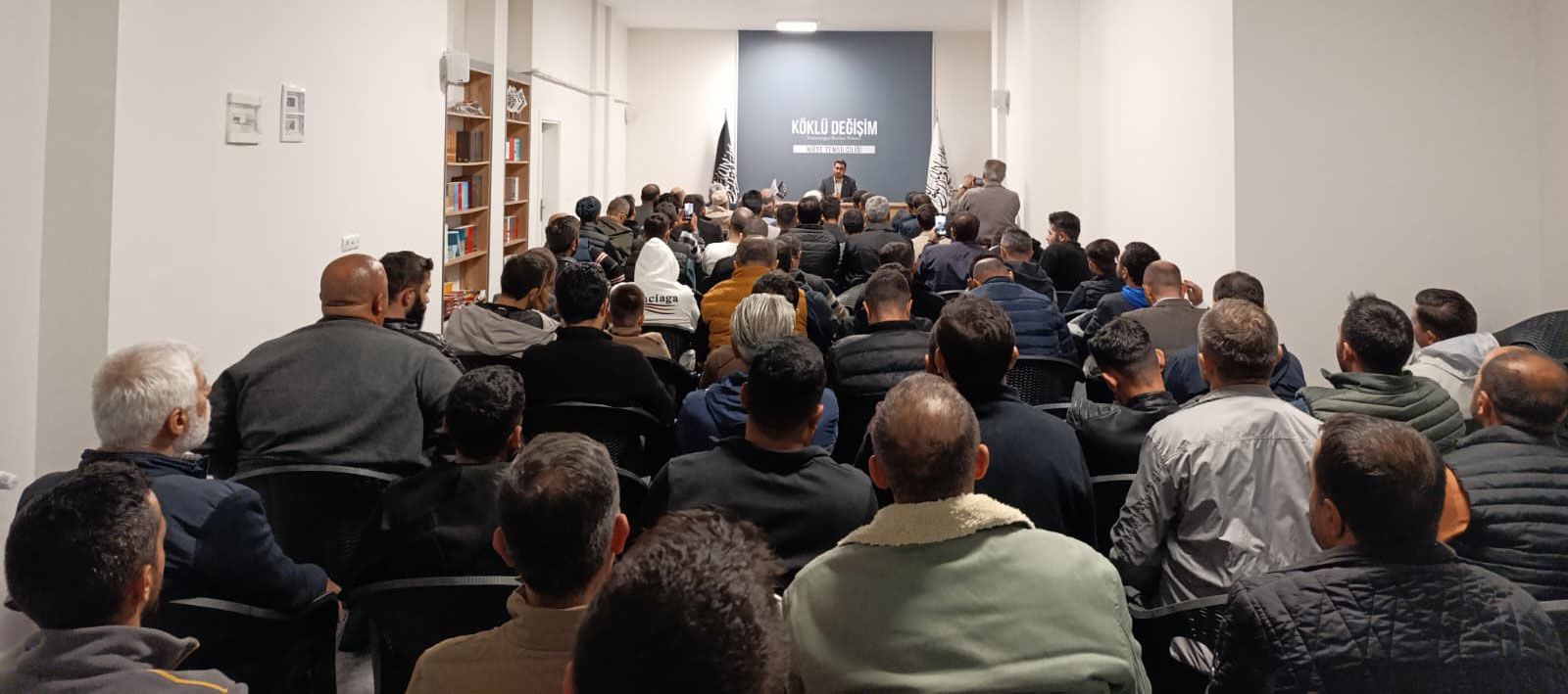 Köklü-Değişim-Niğde-Temsilciliği-Açıldı-1.jpg