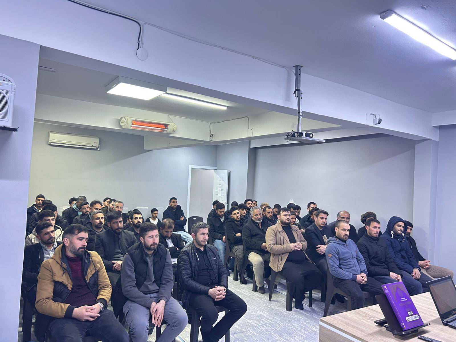 Köklü Değişim Şanlıurfa Hilafet Panel-2.jpg