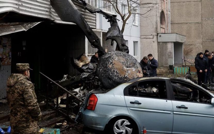 Ukrayna’da İçişleri Bakanı’nın da İçinde Olduğu Helikopter Düştü: 18 Ölü