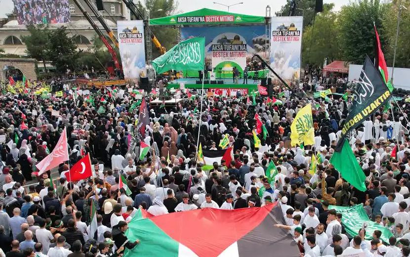 HÜDA PAR, Diyarbakır'da Aksa Tufanı'na Destek Mitingi Düzenledi