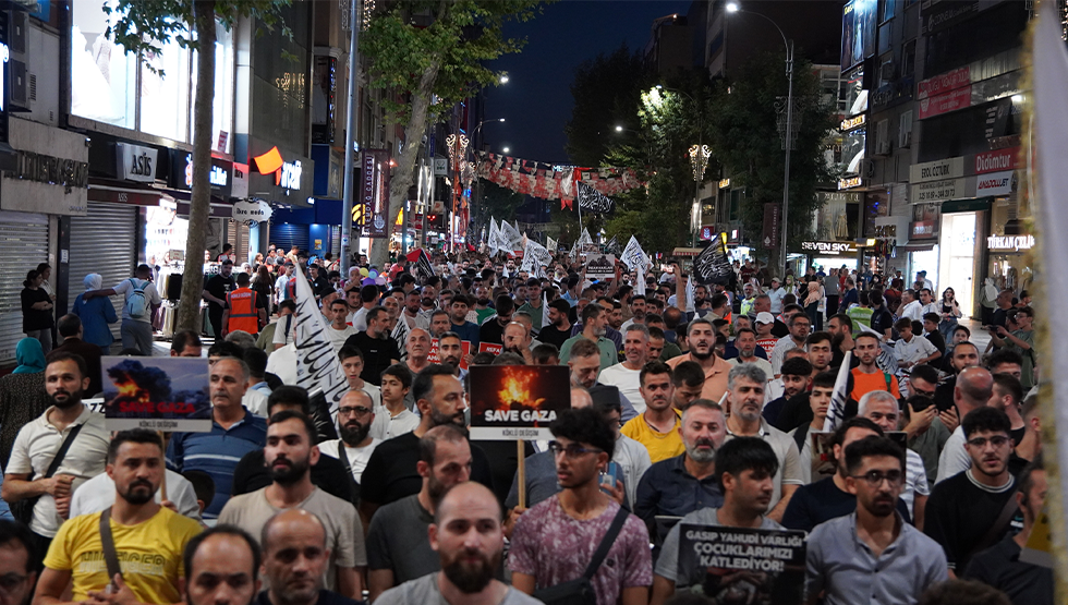 Köklü değişim Gazzeyi ikiyüzlülük ve ihanet öldürüyor istanbul ümraniye yürüyüş 3.png