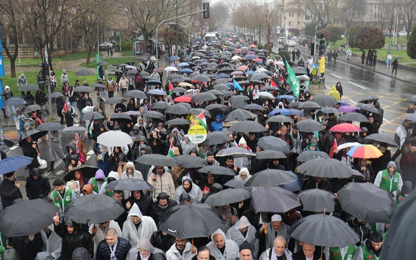 ABD ve İşgalci ‘İsrail’in Sürdürdüğü Saldırılar Protesto Edildi