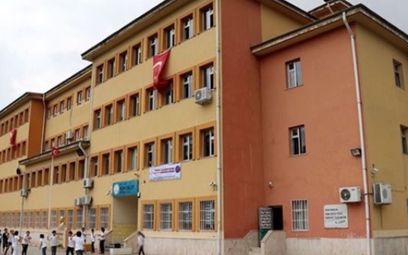 Okulda Cinsel İstismar: Okul Müdürü Tutuklandı