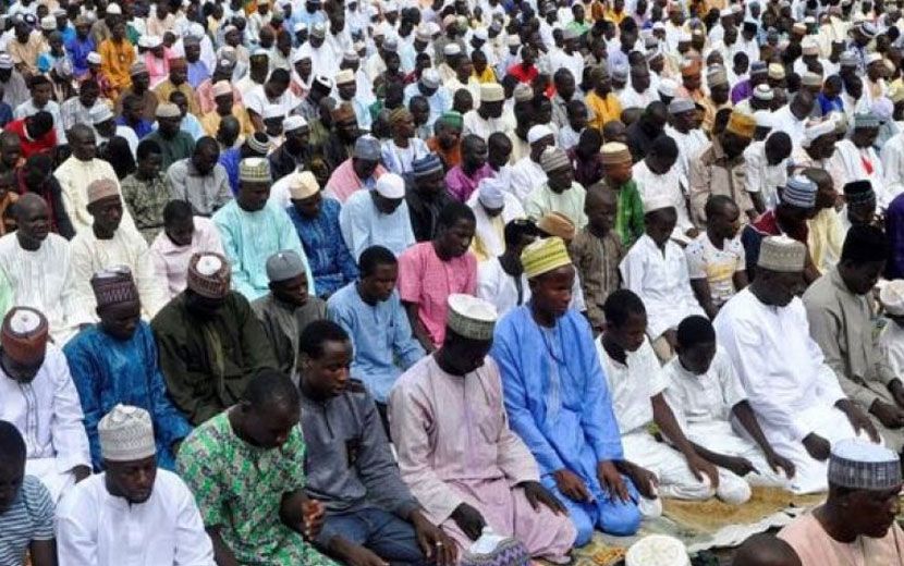 Nijerya’da Namaz Kılan Cemaate Saldırı: 12 Ölü 