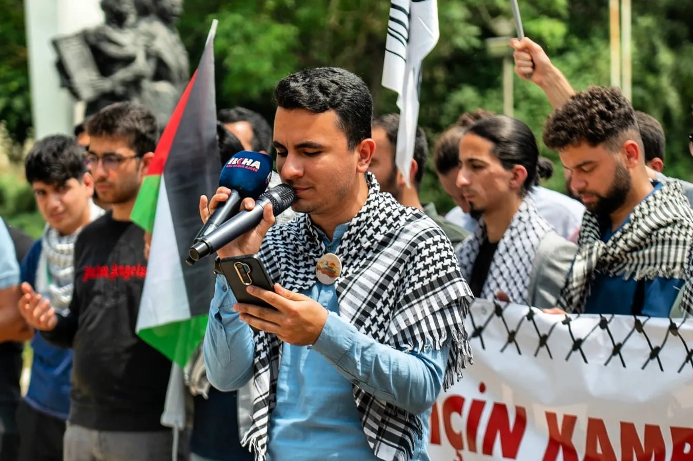 Çukurova Üniversitesi öğrencileri, Gazze eylemlerine katılan öğrenci ve akademisyenlere uygulanan polis şiddetine tepki